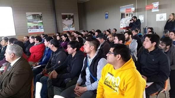 Con 31 alumnos partió la Universidad LP