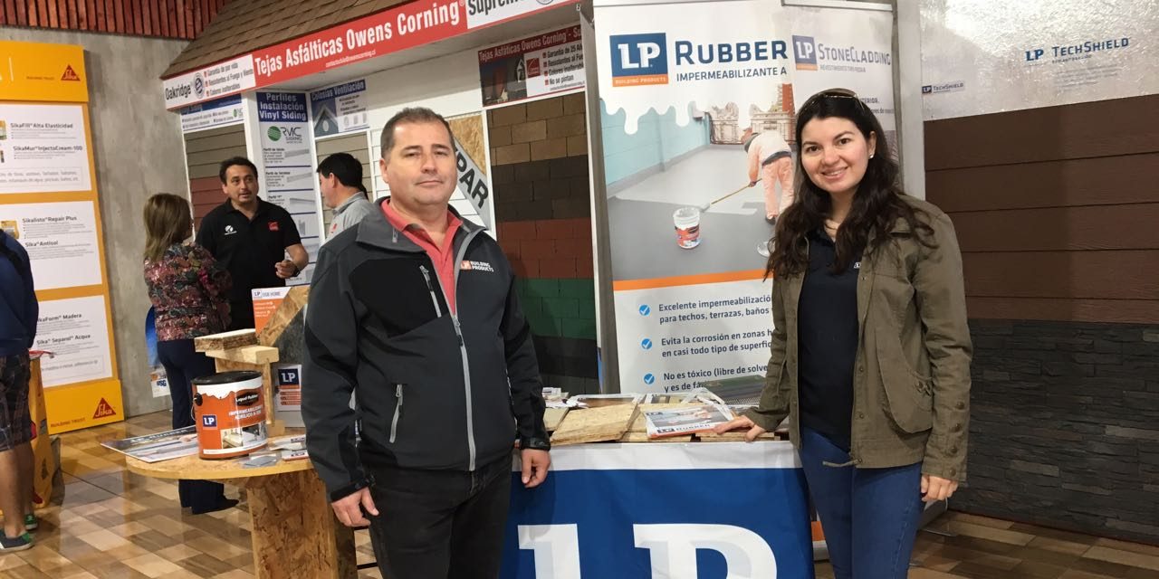 En la inauguración de LyB en La Pintana