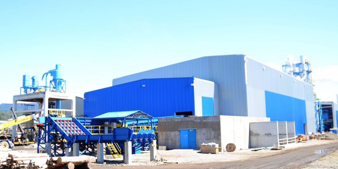 Planta Panguipulli II inicia sus operaciones con fabricación de primer tablero