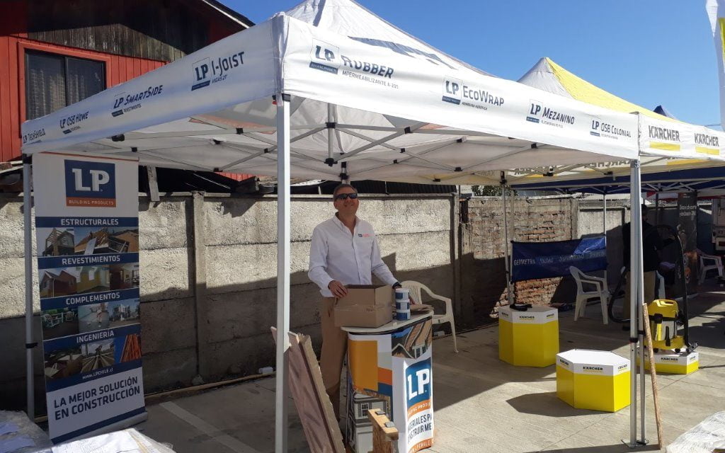 LP en feria proveedores en Constitución