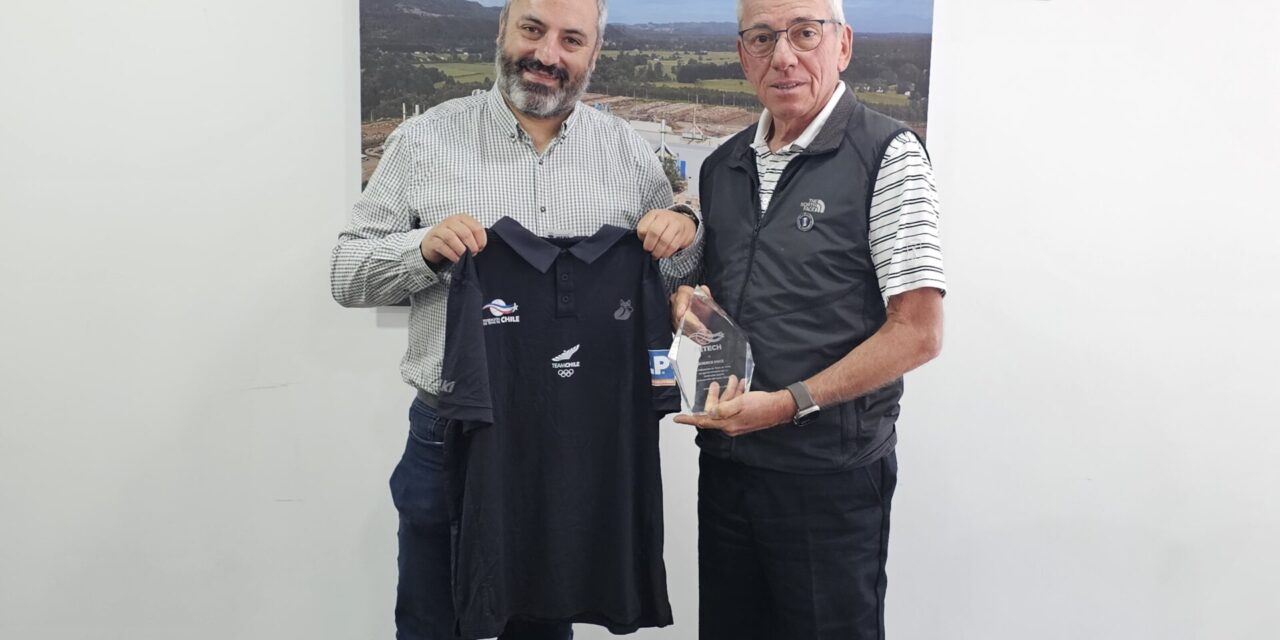 Federación de Tenis reconoce a LP por su aporte al tenis